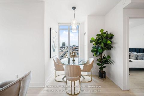 Photo 14 at 610 - 9471 Yonge Street, Observatory, Richmond Hill