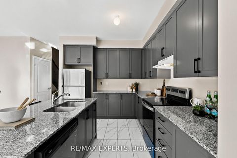 Photo 12 at 2538 Winter Words Drive, Windfields, Oshawa