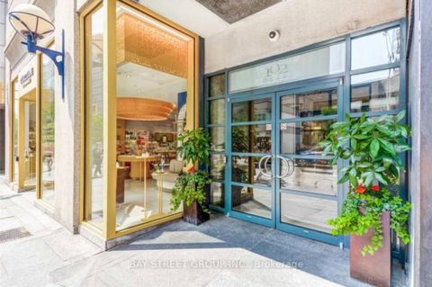 Photo 2 at 1001 - 102 Bloor Street W, Annex, Toronto