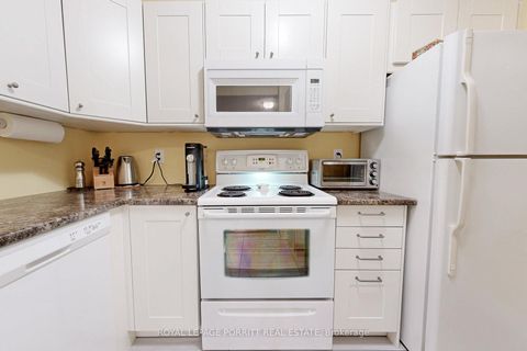 Photo 4 at 208 - 3835 Lake Shore Boulevard W, Long Branch, Toronto