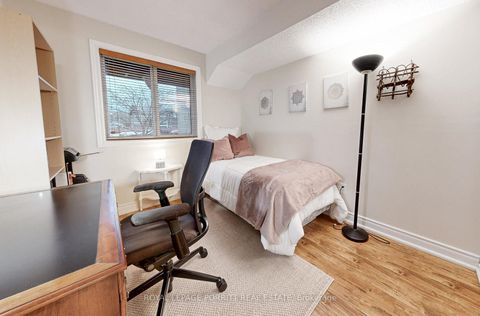Photo 18 at 208 - 3835 Lake Shore Boulevard W, Long Branch, Toronto