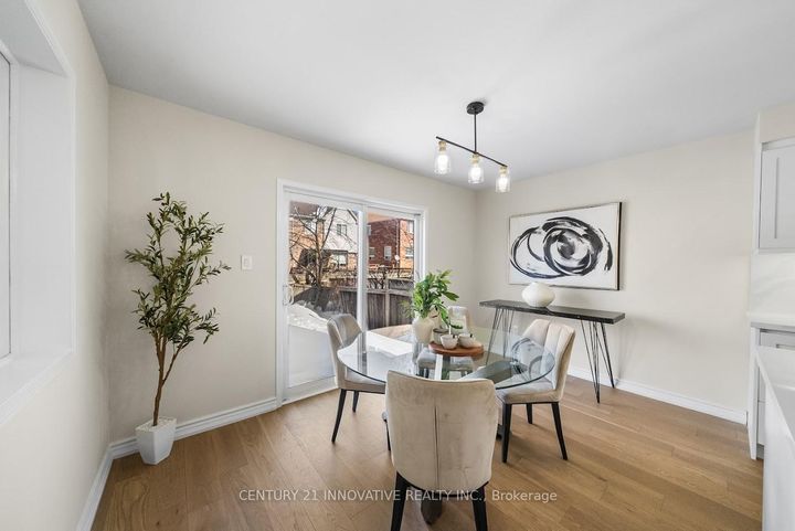 Photo 18 at 917 Joe Persechini Drive, Summerhill Estates, Newmarket