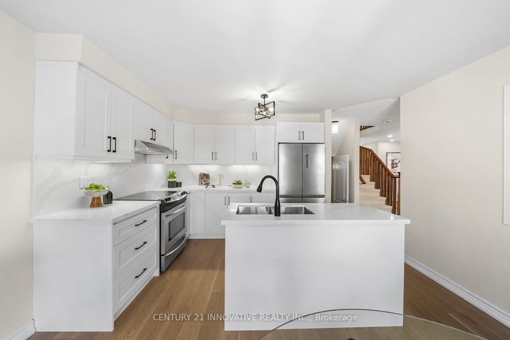 Photo 21 at 917 Joe Persechini Drive, Summerhill Estates, Newmarket