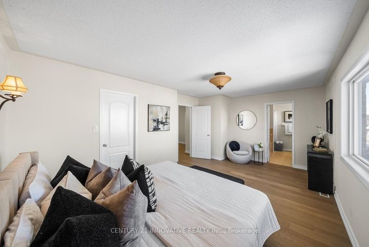 Photo 34 at 917 Joe Persechini Drive, Summerhill Estates, Newmarket