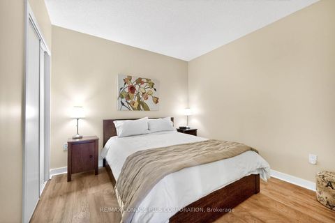 Photo 13 at 605 - 35 Mariner Terrace, Waterfront Communities C1, Toronto