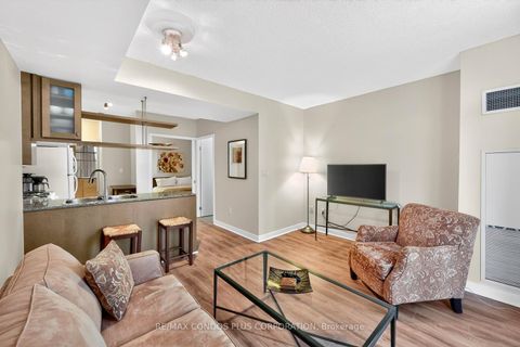 Photo 28 at 605 - 35 Mariner Terrace, Waterfront Communities C1, Toronto