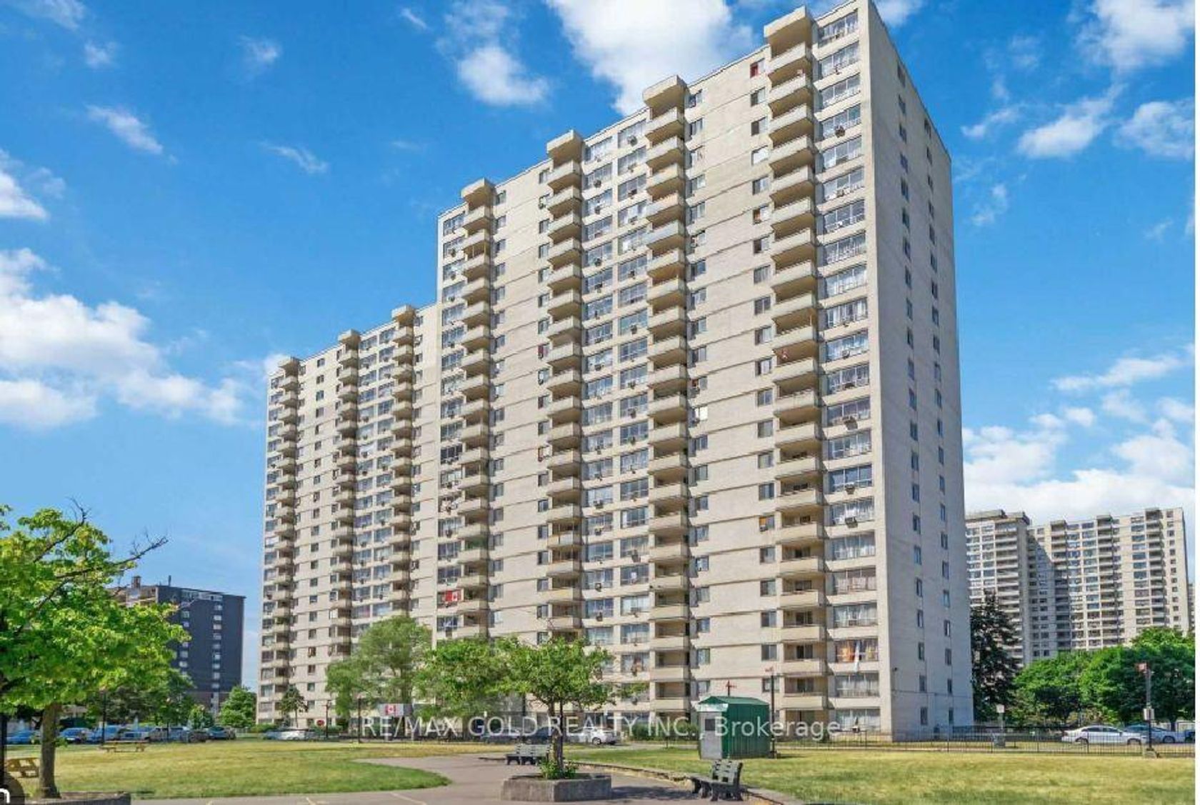 513 - 340 Dixon Road, The Westway, Toronto 