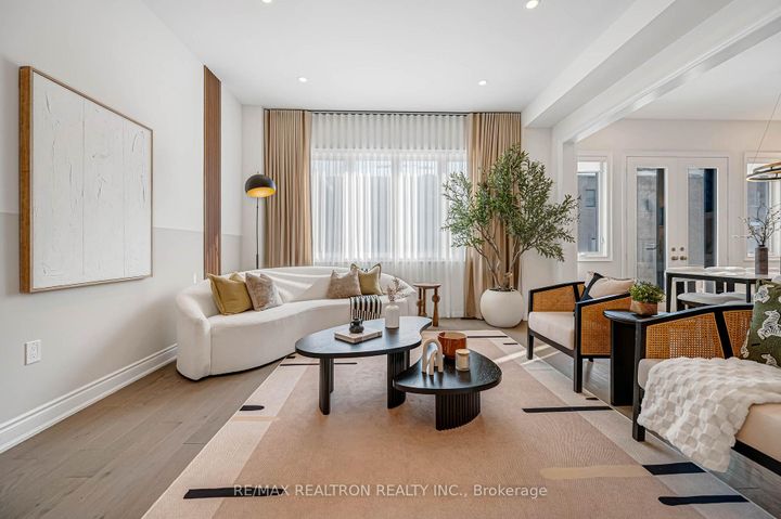 Photo 2 at 15 Current Drive, Rural Richmond Hill, Richmond Hill