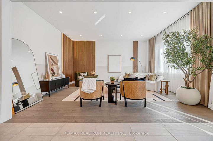 Photo 9 at 15 Current Drive, Rural Richmond Hill, Richmond Hill