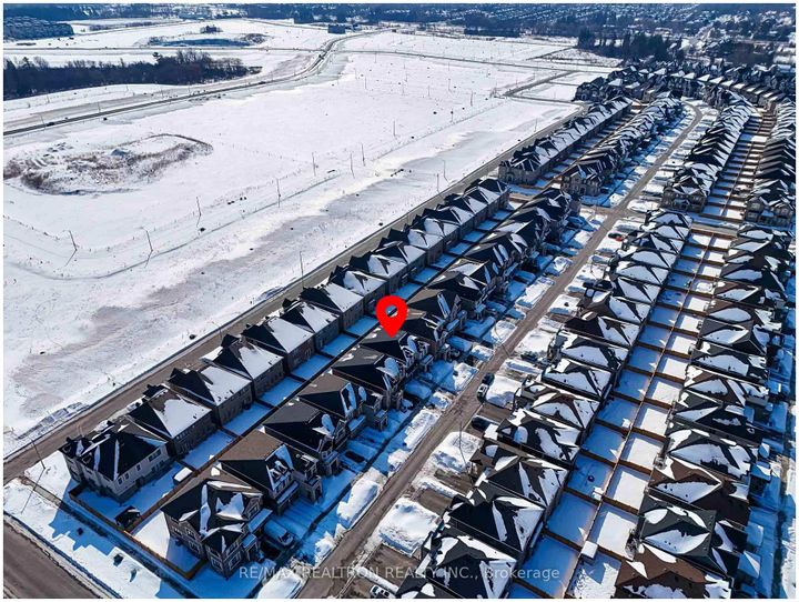 Photo 48 at 15 Current Drive, Rural Richmond Hill, Richmond Hill