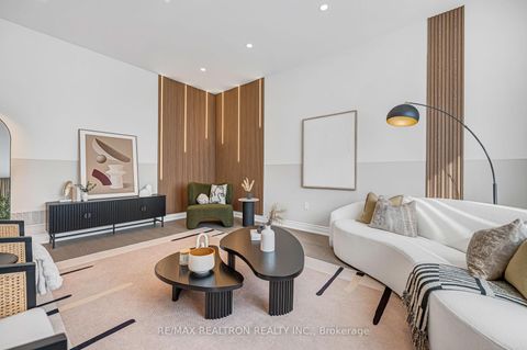 Photo 7 at 15 Current Drive, Rural Richmond Hill, Richmond Hill