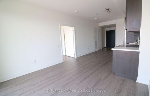 Photo 5 at 1206 - 185 Deerfield Road, Central Newmarket, Newmarket