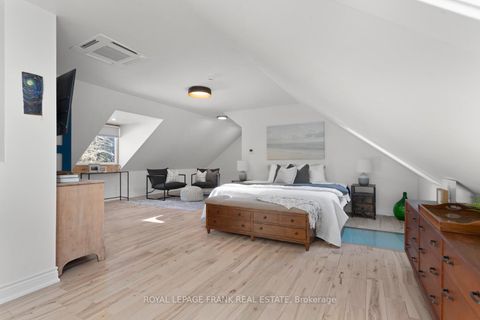 Photo 22 at 5 Regent Street, Pefferlaw, Georgina