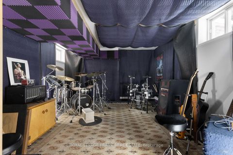 Photo 26 at 5 Regent Street, Pefferlaw, Georgina