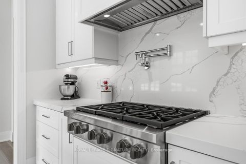 Photo 6 at 16 Gianvito Crescent, King City, King