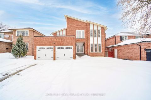 Photo 0 at 39 Shaftsbury Avenue, Westbrook, Richmond Hill