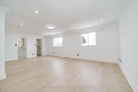 Photo 20 at 39 Shaftsbury Avenue, Westbrook, Richmond Hill