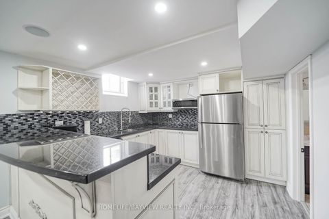 Photo 27 at 39 Shaftsbury Avenue, Westbrook, Richmond Hill