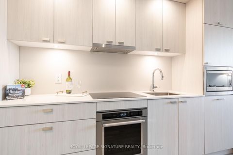 Photo 23 at 303 - 115 Denison Avenue, Chinatown, Toronto