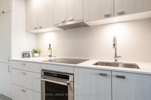 Photo 24 at 303 - 115 Denison Avenue, Chinatown, Toronto