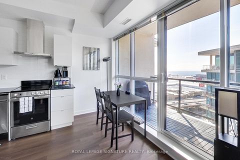 Photo 8 at 1916 - 51 EAST LIBERTY Street, Niagara, Toronto