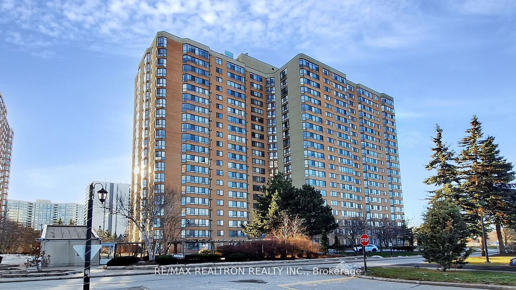 2008 - 55 Bamburgh Circle, Steeles, Toronto 