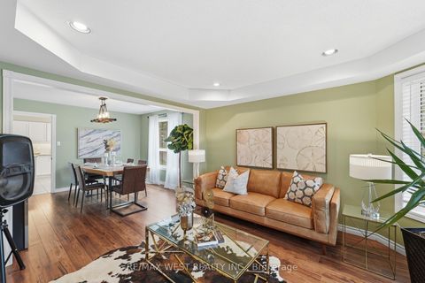 Photo 7 at 30 Ruffet Drive, Edgehill Drive, Barrie