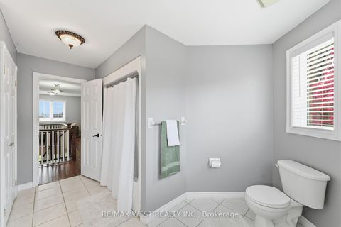 Photo 24 at 30 Ruffet Drive, Edgehill Drive, Barrie