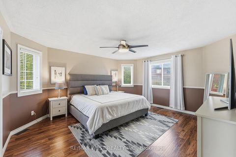 Photo 25 at 30 Ruffet Drive, Edgehill Drive, Barrie