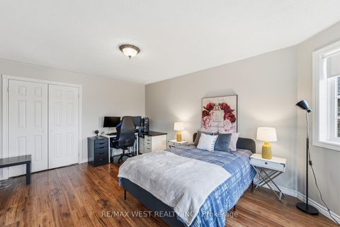 Photo 31 at 30 Ruffet Drive, Edgehill Drive, Barrie