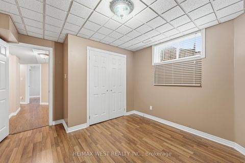 Photo 39 at 30 Ruffet Drive, Edgehill Drive, Barrie