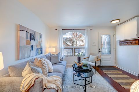 Photo 5 at 237 Craven Road, Coxwell, Toronto