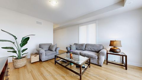 Photo 5 at 75 MIKAYLA Lane, Cornell, Markham