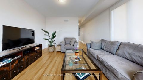 Photo 8 at 75 MIKAYLA Lane, Cornell, Markham