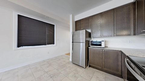 Photo 16 at 75 MIKAYLA Lane, Cornell, Markham