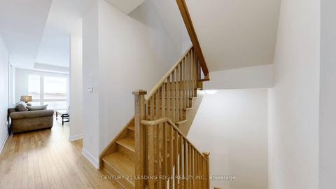 Photo 26 at 75 MIKAYLA Lane, Cornell, Markham