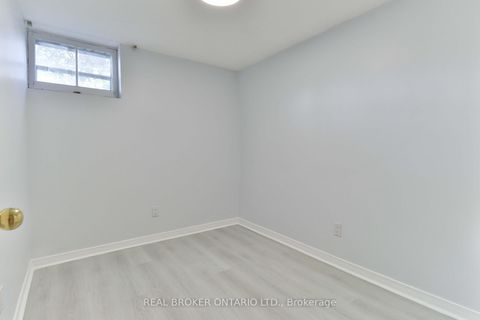 Photo 17 at 32 Christina Crescent, Maryvale, Toronto