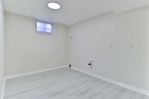 Photo 20 at 32 Christina Crescent, Maryvale, Toronto