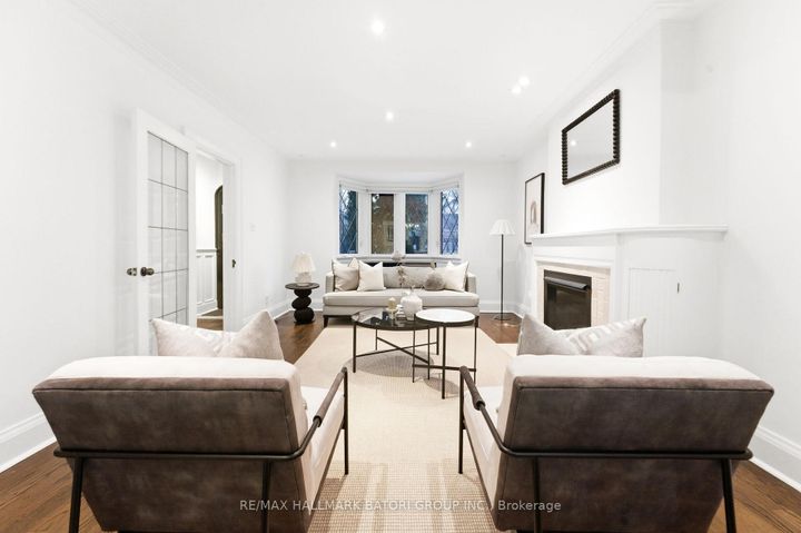 Photo 3 at 531 Briar Hill Avenue, Forest Hill North, Toronto