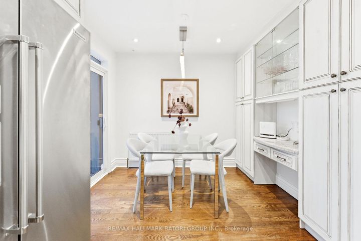 Photo 7 at 531 Briar Hill Avenue, Forest Hill North, Toronto