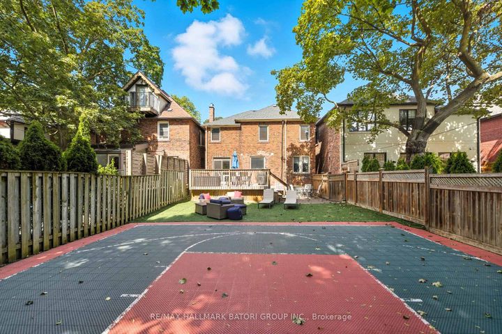 Photo 22 at 531 Briar Hill Avenue, Forest Hill North, Toronto
