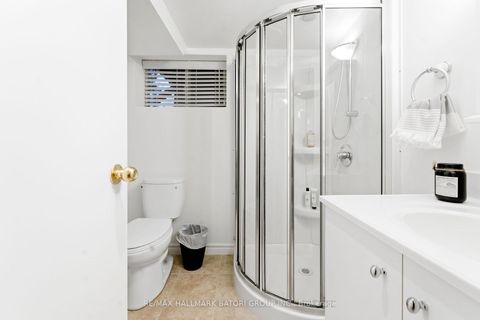 Photo 18 at 531 Briar Hill Avenue, Forest Hill North, Toronto
