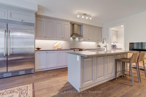 Photo 11 at 53 Dryden Way, Richview, Toronto