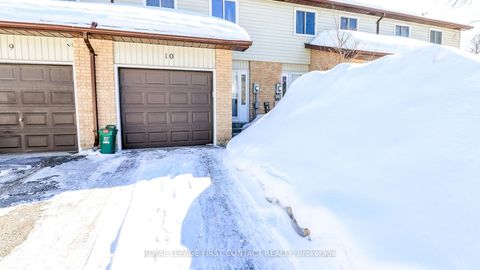 Photo 1 at Unit #10 - 261 Rose Street, Wellington, Barrie