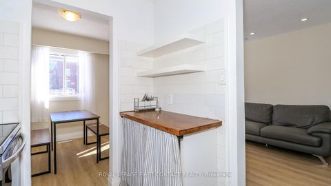 Photo 15 at Unit #10 - 261 Rose Street, Wellington, Barrie