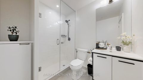 Photo 27 at 909 - 185 Deerfield Road, Central Newmarket, Newmarket