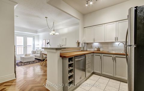 Photo 7 at 703 - 120 Lombard Street, Yonge Corridor, Toronto