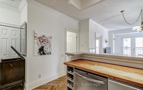 Photo 13 at 703 - 120 Lombard Street, Yonge Corridor, Toronto