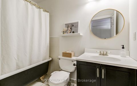 Photo 30 at 703 - 120 Lombard Street, Yonge Corridor, Toronto