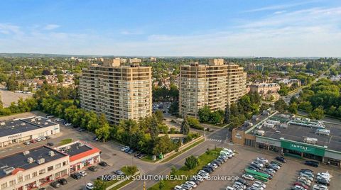 Photo 0 at 426 - 32 Clarissa Drive, Harding, Richmond Hill